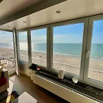 Residentie Balmoral * ミデルケルケ